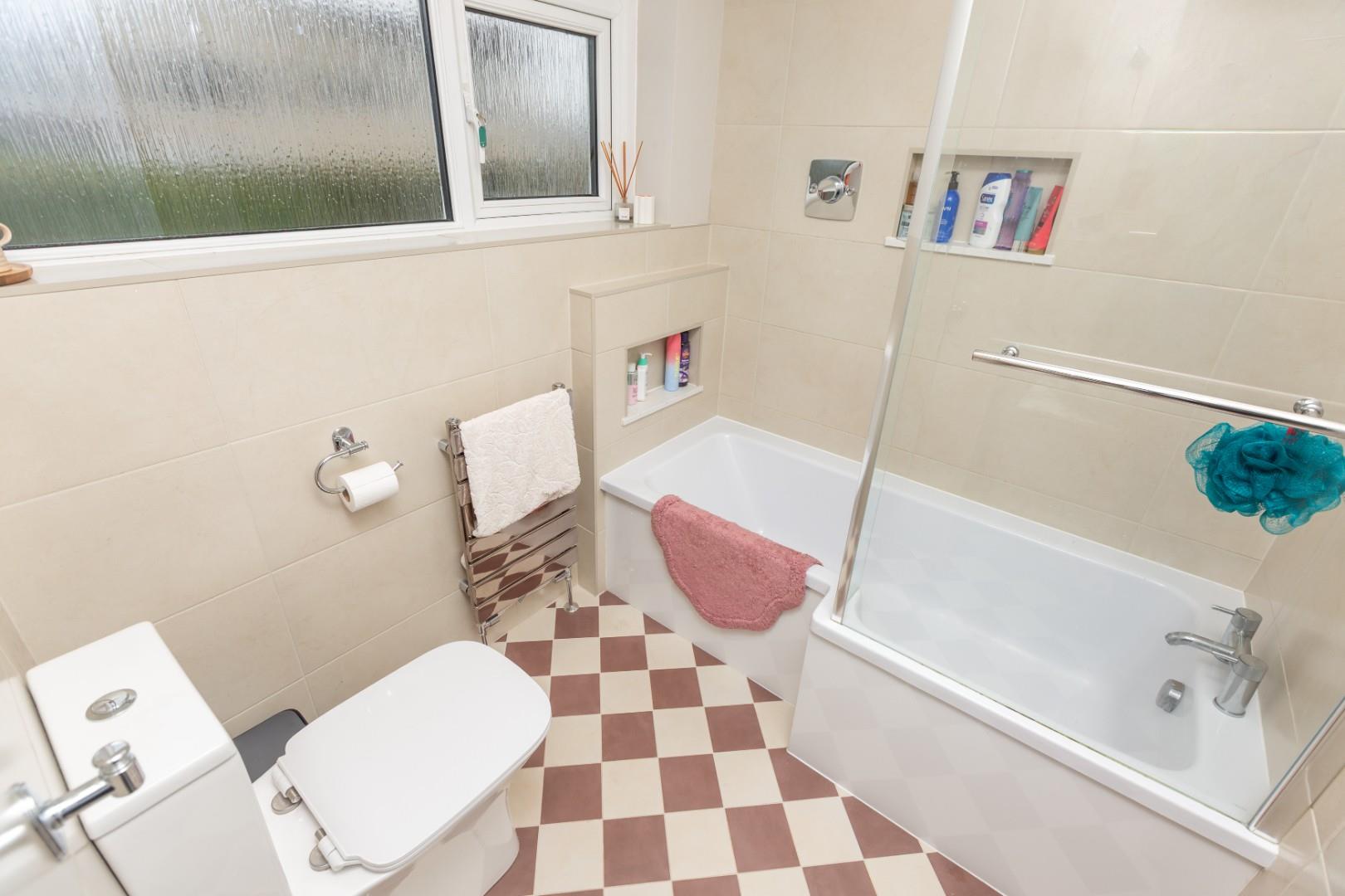 Woollacott Drive, Newton, Swansea, SA3 4RR